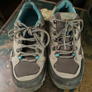 Bearpaw Ridgeline Hiking Shoes